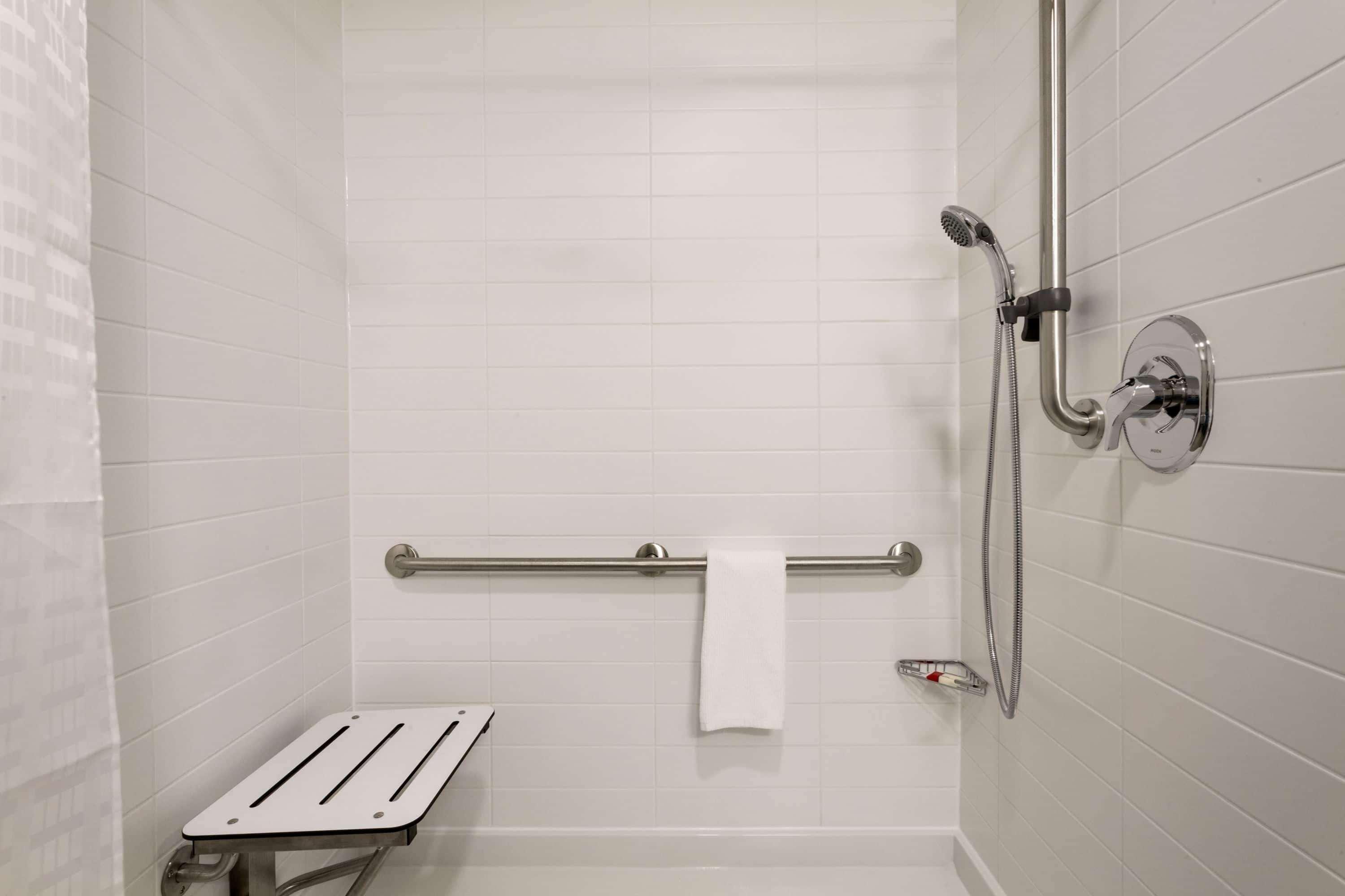Microtel Inn & Suites By Wyndham Oyster Bay ליידיסמית' מראה חיצוני תמונה