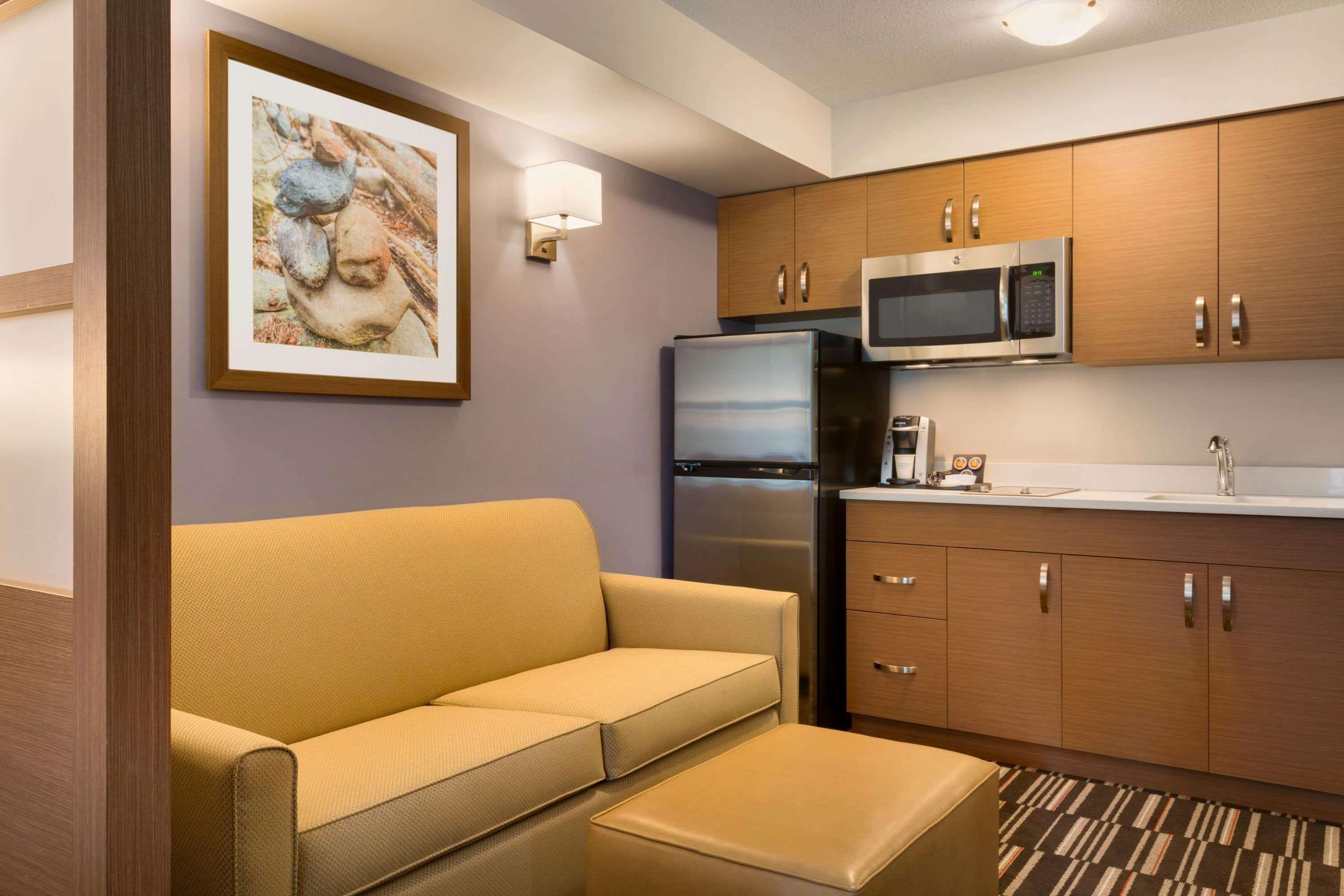 Microtel Inn & Suites By Wyndham Oyster Bay ליידיסמית' מראה חיצוני תמונה