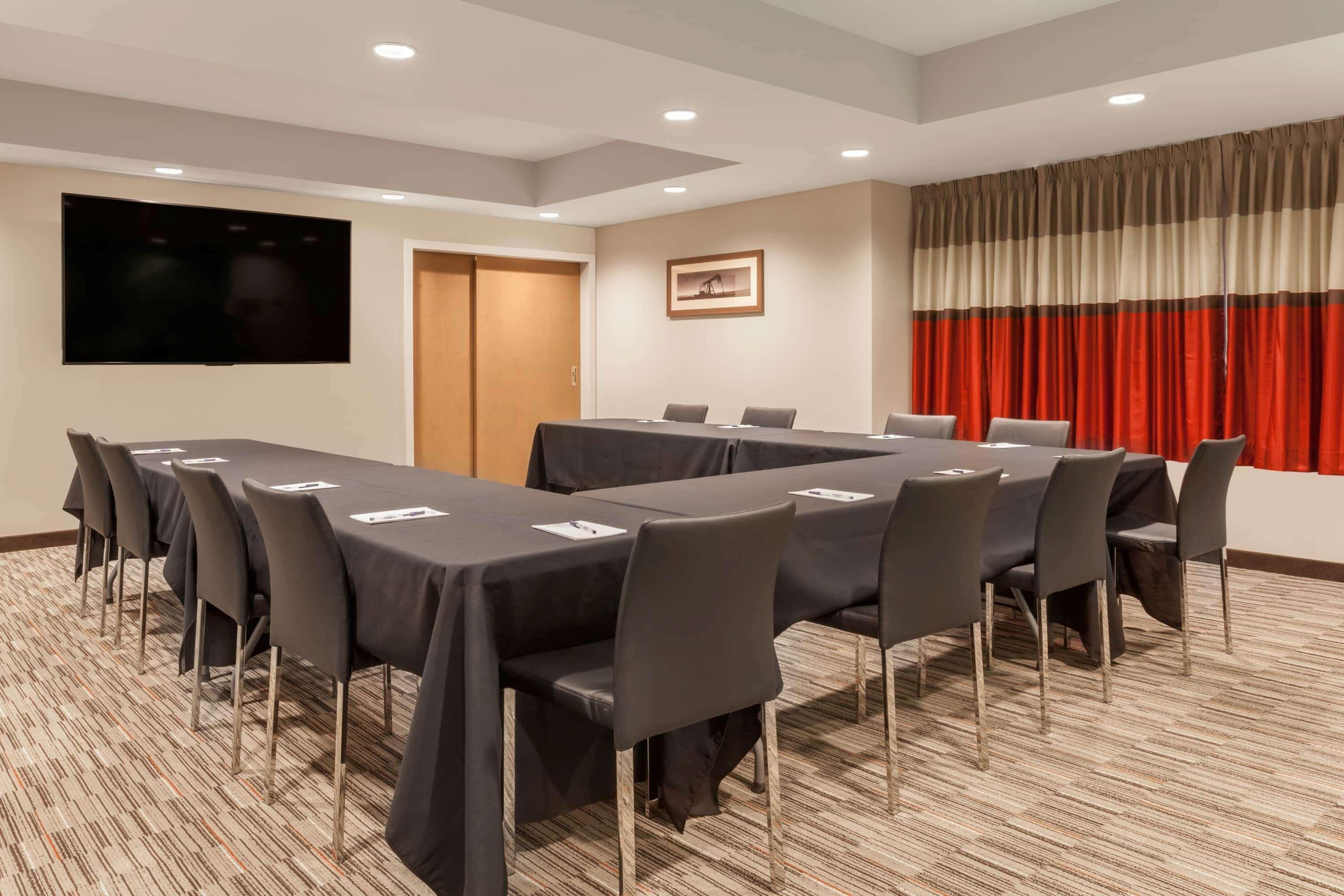 Microtel Inn & Suites By Wyndham Oyster Bay ליידיסמית' מראה חיצוני תמונה